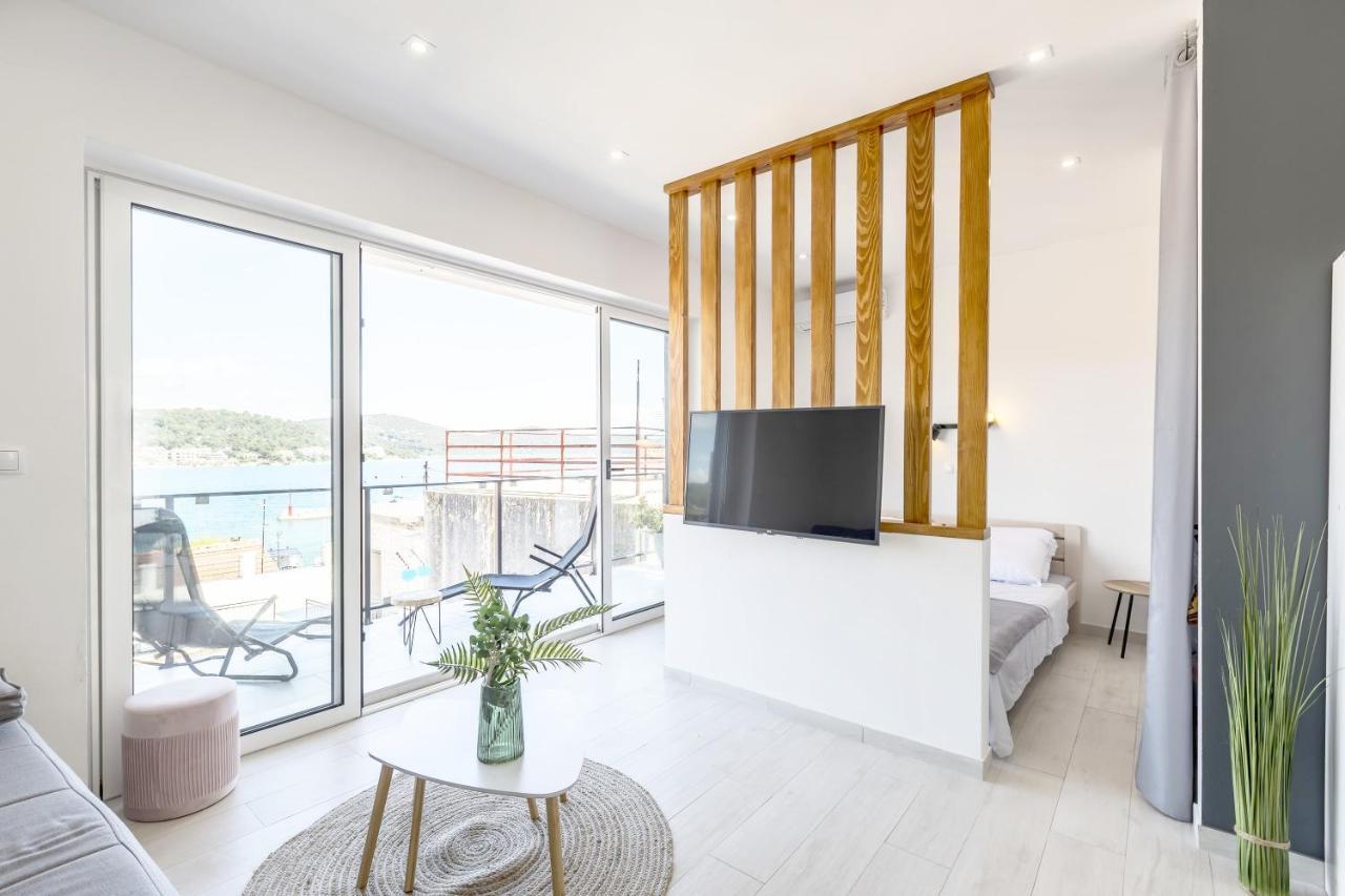 Luxury Apartments Skalinada Near Beaches, Tisno - Dalmatia Екстер'єр фото