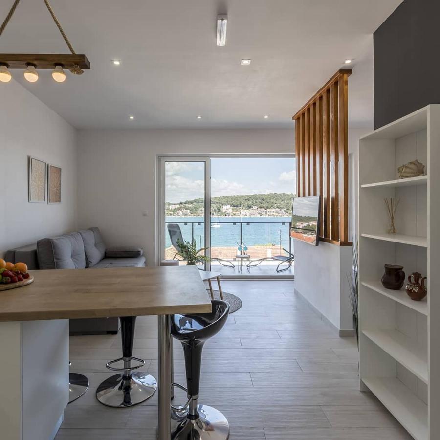 Luxury Apartments Skalinada Near Beaches, Tisno - Dalmatia Екстер'єр фото