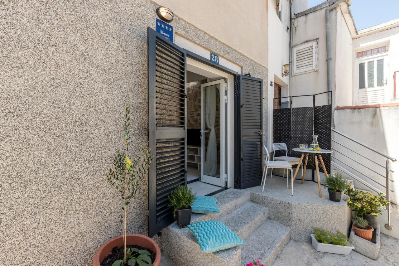 Luxury Apartments Skalinada Near Beaches, Tisno - Dalmatia Екстер'єр фото