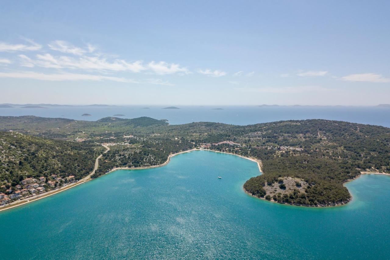 Luxury Apartments Skalinada Near Beaches, Tisno - Dalmatia Екстер'єр фото