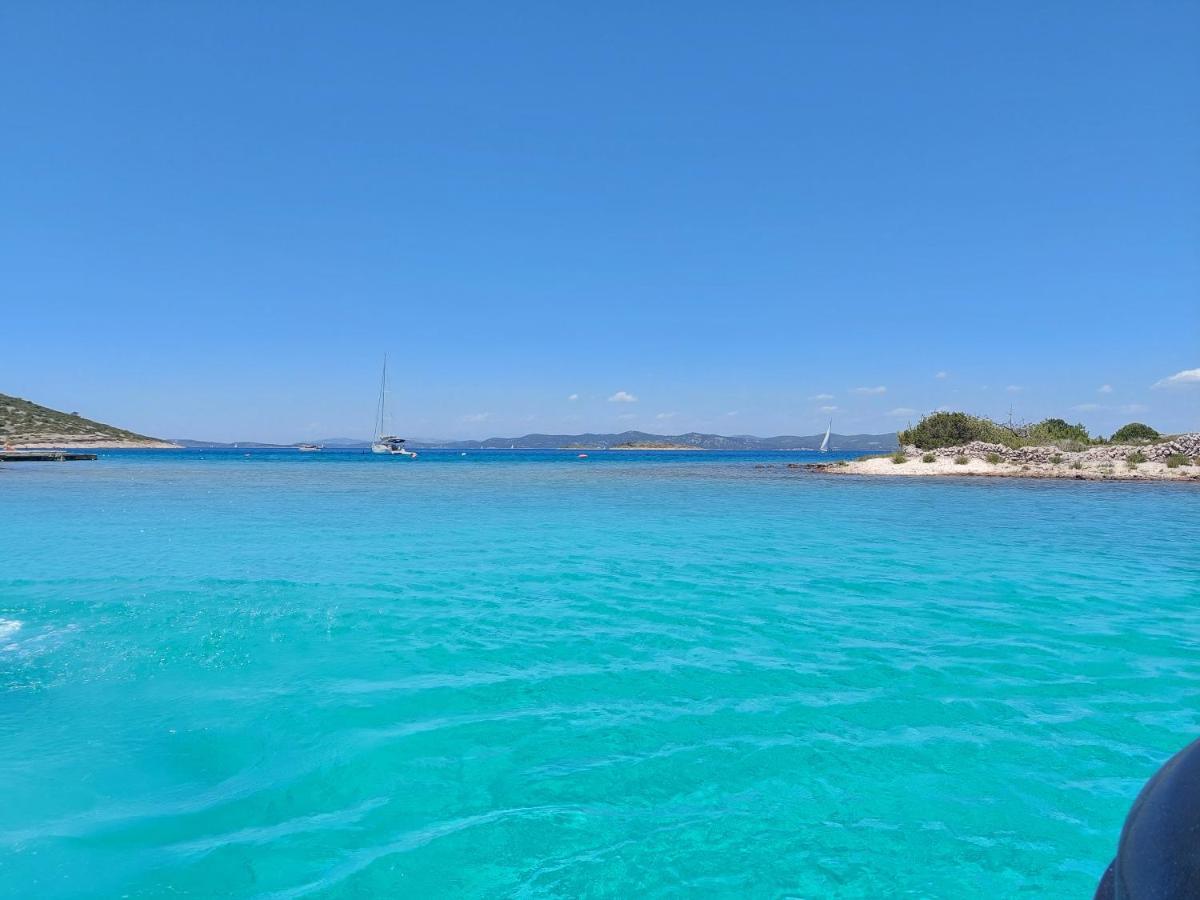 Luxury Apartments Skalinada Near Beaches, Tisno - Dalmatia Екстер'єр фото